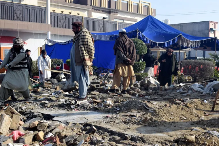 Bomba&scaron; odnio sedam života na vjenčanju: Pojavila se užasna snimka