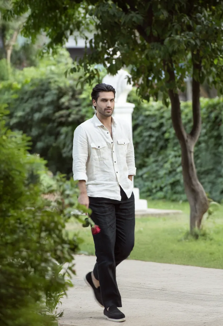 Ljubav pod kretskim suncem: Peta sezona 'Gospodina Savr&scaron;enog' poslije ponoći stiže na Voyo