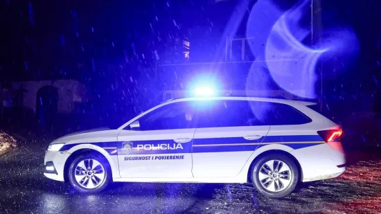 Drama u Sesvetama: Policija pucala da zaustavi vozača, pa ga opkolili u kući