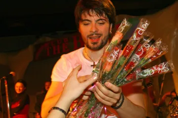 Danas bi To&scaron;e Proeski napunio 45 godina. Njegov 'nebeski' rođendan obilježen je misnim slavljem