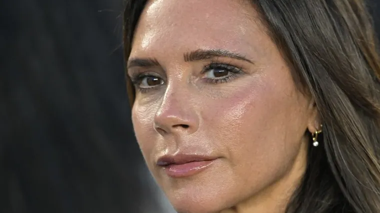 Nakon te&scaron;kih optužbi sina Brooklyna, Victoria Beckham podijelila fotografiju s proslave