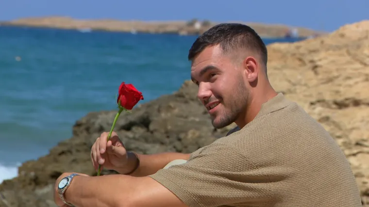 Gospoda Savr&scaron;eni upoznali kandidatkinje:Tko je kliknuo, tko se razočarao?