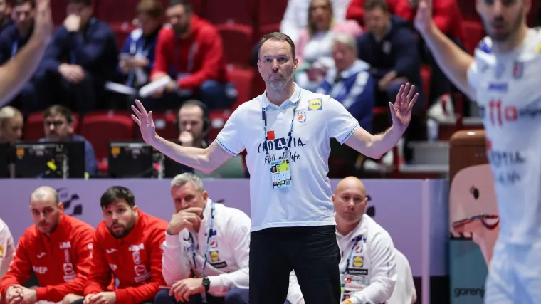 Doznajemo: Sigurdsson napravio jednu promjenu za utakmicu protiv &Scaron;vicarske