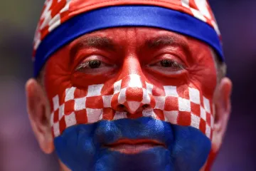 Pogledajte spektakl na tribinama: Navijači stvorili vatrenu atmosferu u Malm&ouml;u