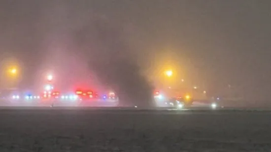 Avion se sru&scaron;io pri polijetanju usred snježne oluje, sudbina putnika nije poznata