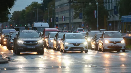 Bez iznimke: Svi novi automobili u Europskoj uniji morat će imati ugrađeno ovo svjetlo!