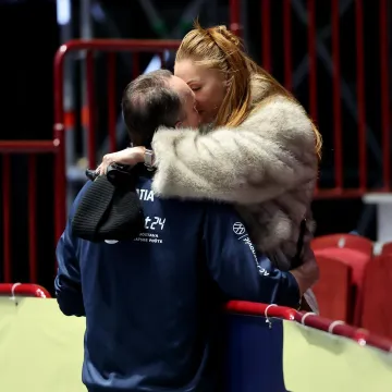 Doznajemo tko je nova misteriozna djevojka Dagura Sigurdssona: Proslavili pobjedu poljupcima