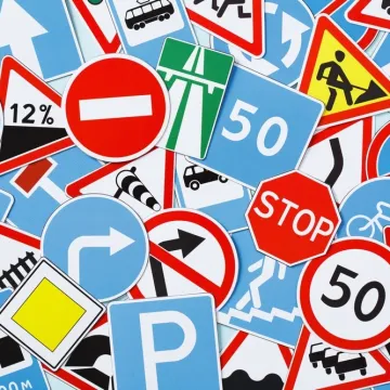 Svaki vozač mora raspoznati ove prometne znakove, ali pazi jer jer nisu laka pitanja