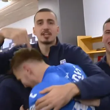 EHF objavio veliko slavlje na&scaron;ih rukometa&scaron;a u svlačionici, jedan igrač prednjači: 'Tako je, aaa'