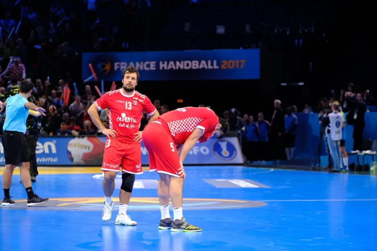 Bolestan raspored jednom nas je ko&scaron;tao medalje, a Slovenija zbog medicine nema &scaron;anse za polufinale