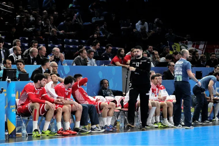 Bolestan raspored jednom nas je ko&scaron;tao medalje, a Slovenija zbog medicine nema &scaron;anse za polufinale