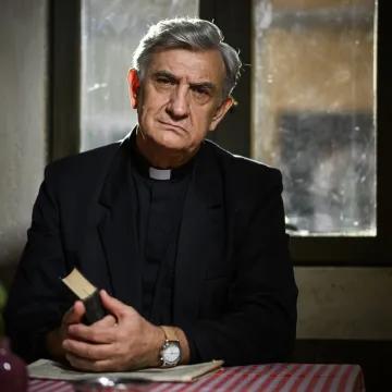 Osvaja u ulozi don Jere! Zijad Gračić o 'Divljim pčelama', pedago&scaron;kom radu i tituli kralja ekrana