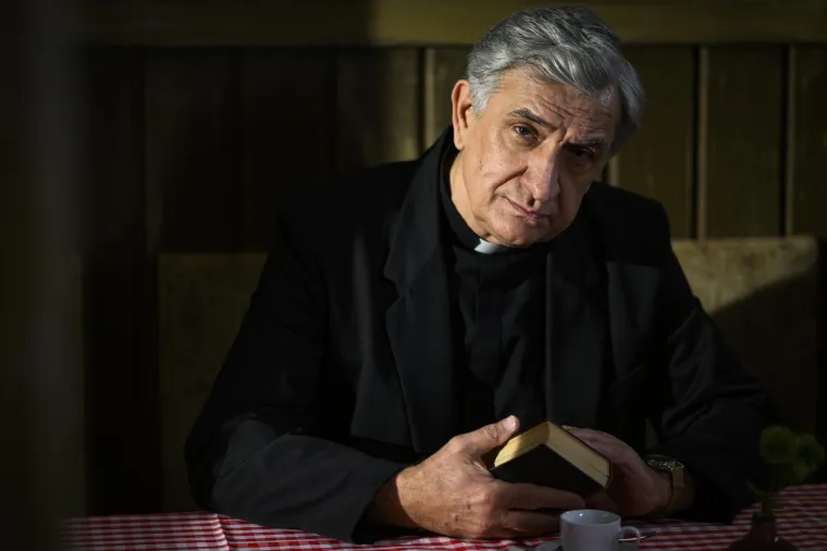 Osvaja u ulozi don Jere! Zijad Gračić o 'Divljim pčelama', pedago&scaron;kom radu i tituli kralja ekrana