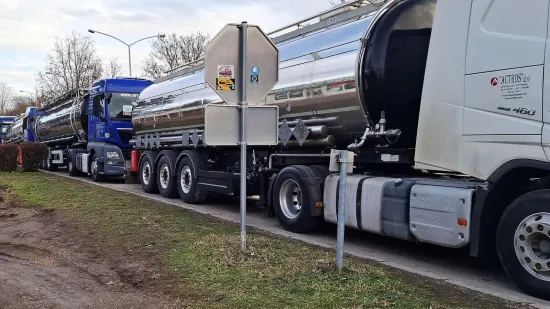 Granice potpuno blokirane, evo &scaron;to traže vozači kamioni!