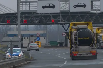 Kamioni i dalje blokiraju granice, ali iz Bruxellesa stižu signali? 'Ako stanemo, mi smo bez posla'