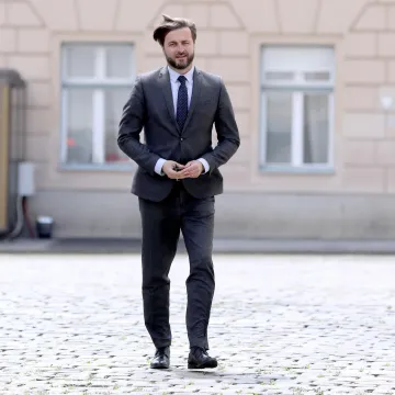 'Mila zemljo, otvori se!' Komentari čitatelja o Ćorićevom povratku pravi su hitovi!