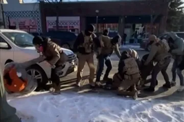 Nasilje ICE agenata u SAD-u: Tko su ljudi koji siju strah u Americi?