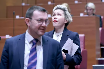 Počeli su žestoko! Kekin: 'Može vas biti stid!'; Jandroković: 'Vas može biti stid!'