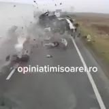 Užasavajuća snimka frontalnog sudara, kombi pun navijača potpuno zdrobljen: Umrlo sedam ljudi