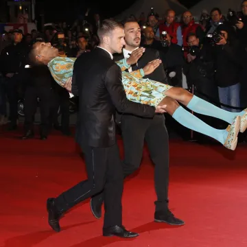 Sigurno znate bar jednu njegovu pjesmu, ali mnogi uopće ne znaju kako izgleda: Godinama se gotovo nije promijenio