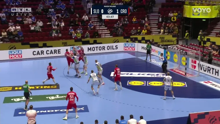 Kakav početak Hrvatske! Veron je zabio, a i Mandić se razbranio