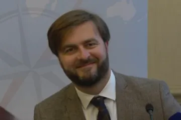 Kako je premijer reciklirao ministra Tomislava Ćorića