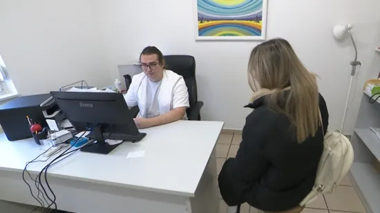 Konačno dočekali liječnika! Doktor Adrian stigao u Privlaku iz Zagreba: Evo čime ga je općina privukla