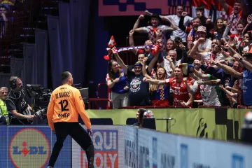 Da, da - odabrali ste Mandića! Njegova sjajna obrana je Telemach potez dana, prisjetite je se