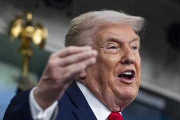 Europski lider frapiran nakon sastanka s Trumpom: 'Traumatizirao ga je, on je opasan'