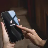 TikTok cenzurira jedno ime, blokira i videa na kontroverznu temu? Korisnicima ni&scaron;ta nije jasno