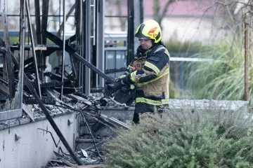 Do jučer je ovdje bila pizzerija, evo &scaron;to je ostalo nakon buktinje: 'Dobro da nije stanove zahvatilo'