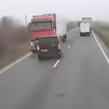 Procurili detalji stravične nesreće grčkih navijača: Preživjeli otkrio ključni trenutak prije tragedije