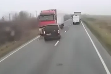 Procurili detalji stravične nesreće grčkih navijača: Preživjeli otkrio ključni trenutak prije tragedije