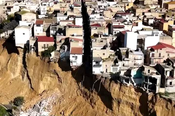 Snimke od kojih hvata jeza: Cijeli grad visi na litici, mje&scaron;tani godinama upozoravali na katastrofu