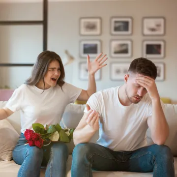 Ove stvari nipo&scaron;to nemojte poklanjati za Valentinovo: Navodno donose prekide i tugu u vezi