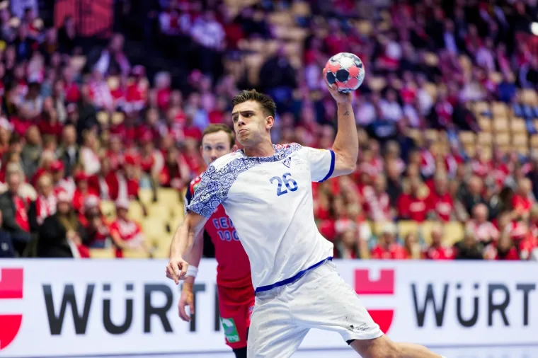 Slavni Danac odabrao najljep&scaron;e dresove reprezentacija: Evo gdje je stavio hrvatski