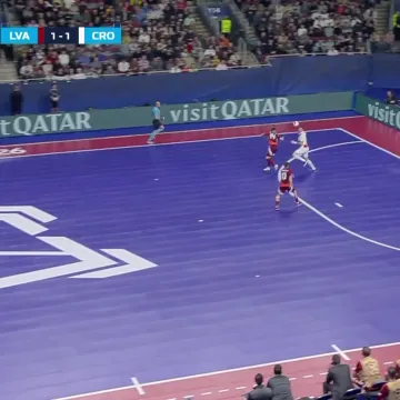 Ma tako je! Asistencija vratara i krasan gol Perića za preokret Hrvatske