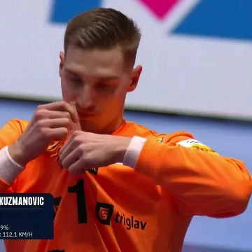 &Scaron;to to radi na&scaron; Kuzmanović uoči početka utakmice?