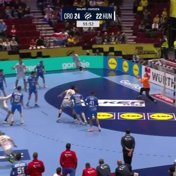 U polufinalu smo!!! Pogledajte kako je Kuzma uhvatio živu loptu Ilića