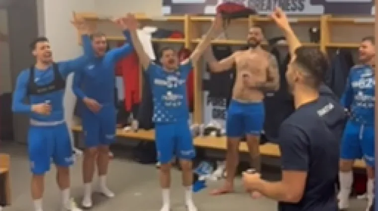 Dečki, zaslužili ste! Pogledajte kako na&scaron;i rukometa&scaron;i slave senzacionalan uspjeh na Euru