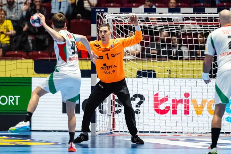 Hrvatski rukometa&scaron;i su u polufinalu, ali Mađarska je otkrila ne&scaron;to &scaron;to nas mora zabrinuti