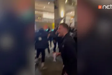 Slavilo se do dugo u noć! Hrvatski rukometa&scaron;i s pjesmom u&scaron;li u hotel