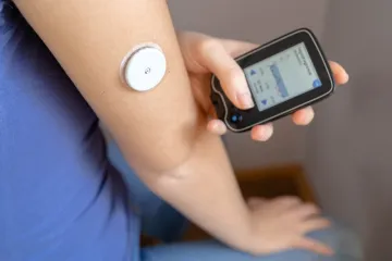 HZZO omogućio senzore za bezbolno praćenje &scaron;ećera svim trudnicama na inzulinu