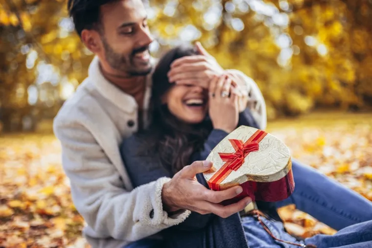 Ovi pokloni za Valentinovo donose sreću u vezama: Kažu da su recepti za vječnu ljubav
