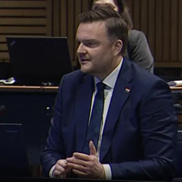 Ministri zapljeskali Primorcu na zadnjoj sjednici, Plenković se na&scaron;alio: 'Marko nije glasao'