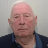 Deda (80) osvojio jackpot pa investirao u posao s drogom: 'Neka se Elon i Jeff paze'