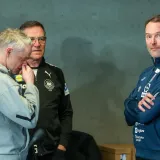 Kamera snimila ljutitog Sigurdssona prije eksplozivne pressice na kojoj je opleo po EHF-u