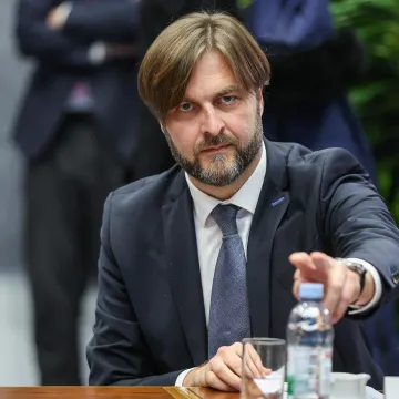 Vlada ga hvali, oporba bijesna: 'Kompromitiran je i beskrupulozan'