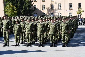 Eto, do&scaron;li smo i do toga: Upite oko vojnog roka MORH-u &scaron;alju - zabrinute mame!