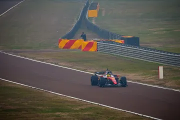 Četvrti dan u Barceloni donio iznenađenje: Nova momčad se pojavila i uzburkala testiranje